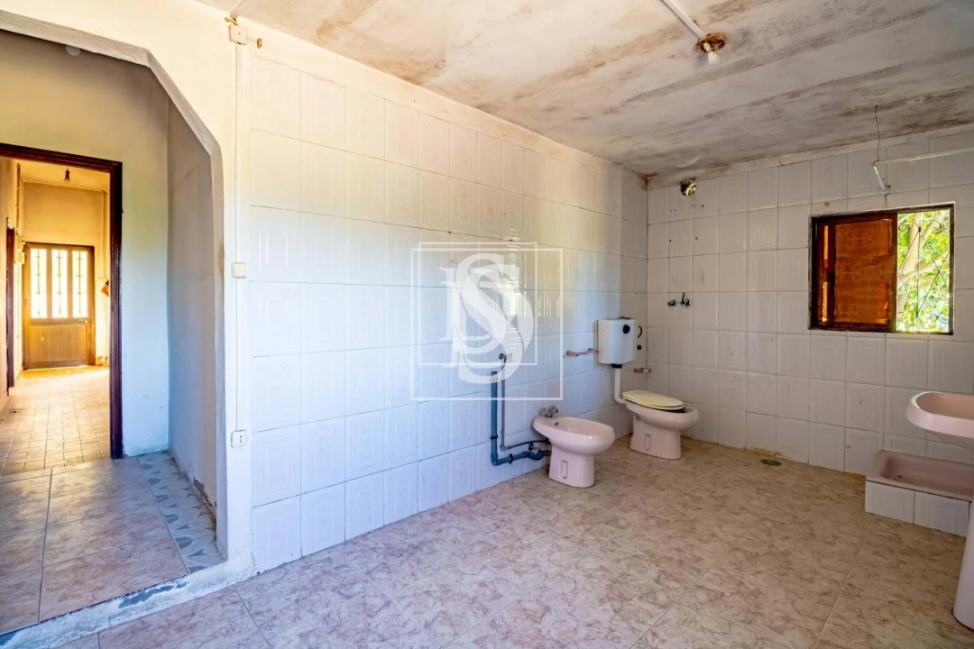 Moradia T2 para Venda em Fridão Foto 25