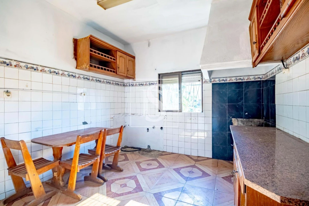 Moradia T2 para Venda em Fridão Foto 2