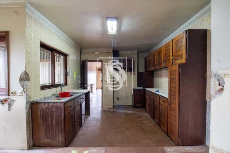 Moradia T5 para Venda em Amarante (São Gonçalo), Madalena, Cepelos e Gatão Foto 13