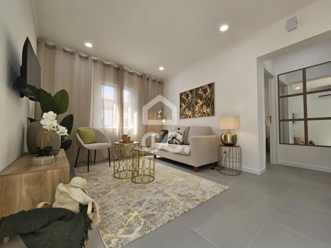 Moradia T2 para Venda em Povoação Foto 2