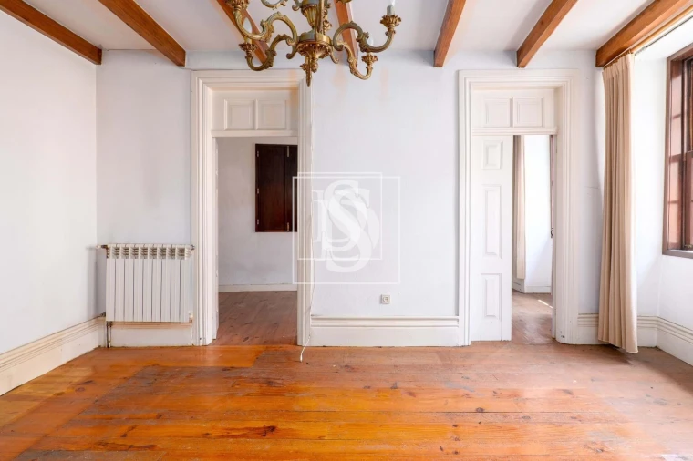 Moradia T4 para Venda em Amarante (São Gonçalo), Madalena, Cepelos e Gatão Foto 4