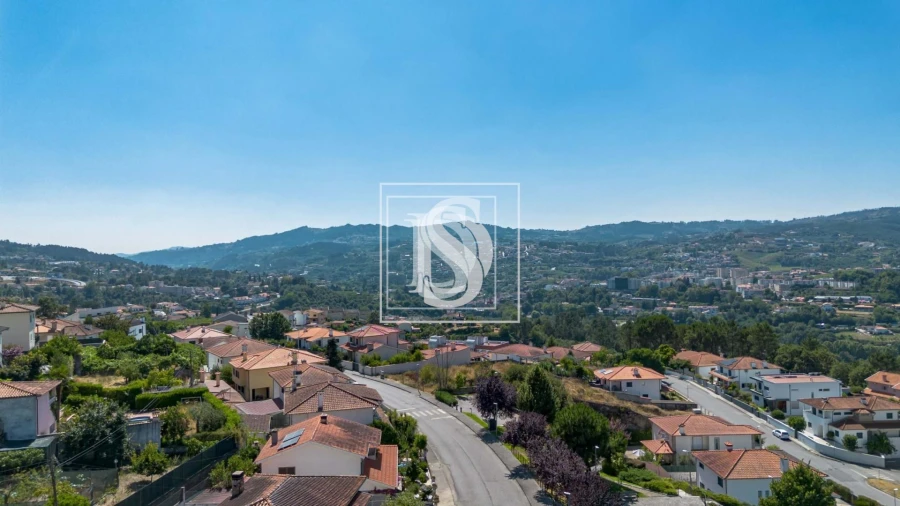 Moradia T4 para Venda em Amarante (São Gonçalo), Madalena, Cepelos e Gatão Foto 23