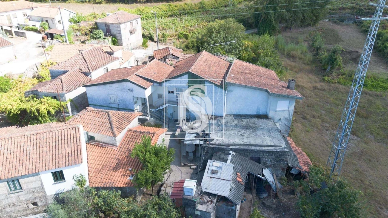 Moradia T1 para Venda em Salvador do Monte Foto 12