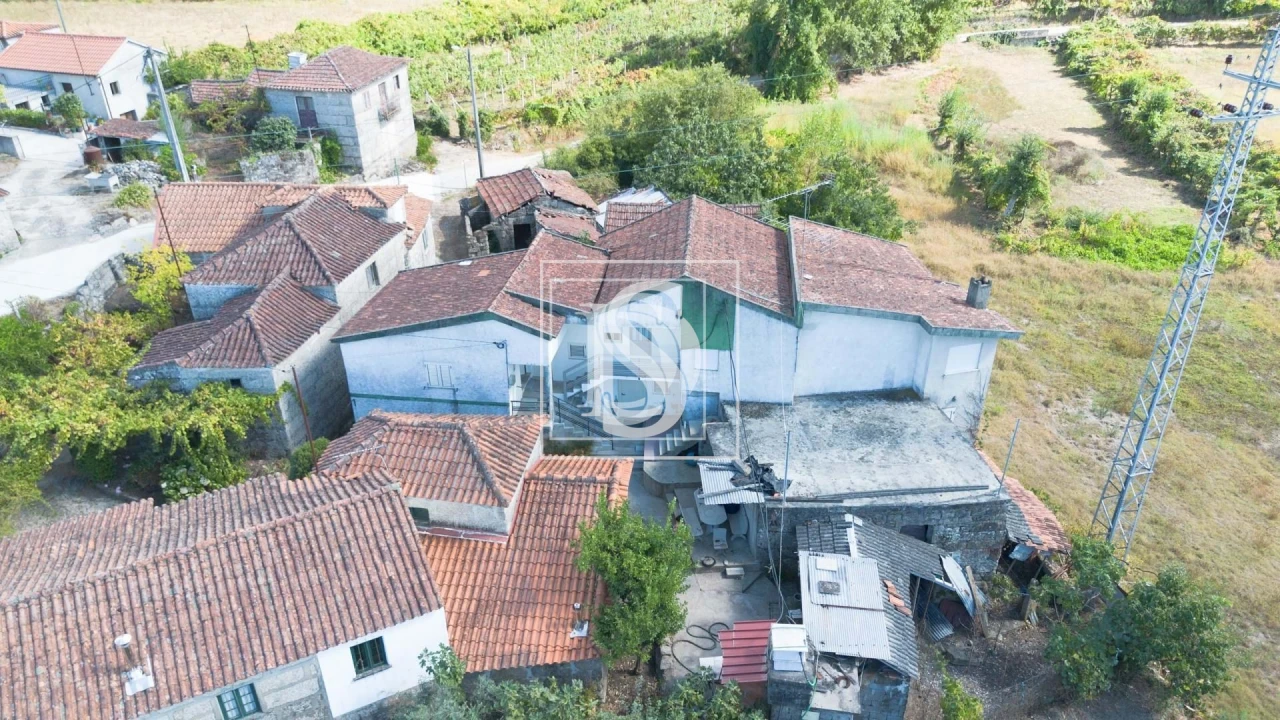 Moradia T1 para Venda em Salvador do Monte Foto 15