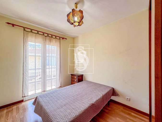 Moradia T2 para Venda em Olo e Canadelo Foto 8