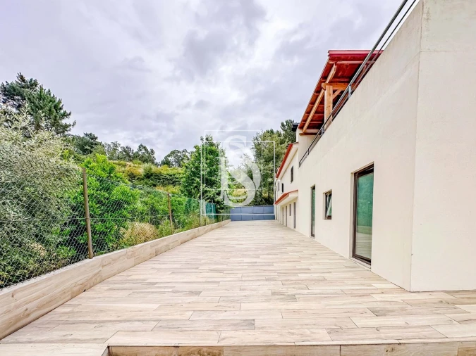 Moradia T10 para Venda em Fregim Foto 27