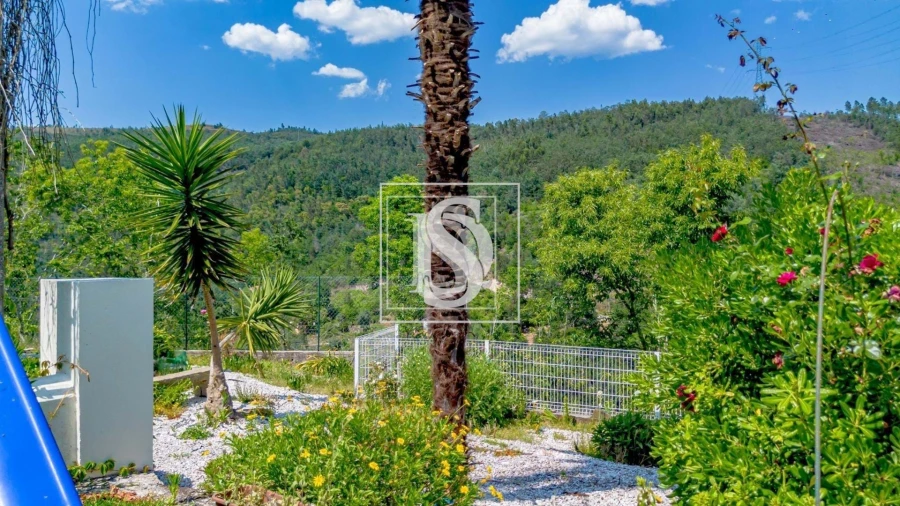 Moradia T2 para Venda em Olo e Canadelo Foto 16