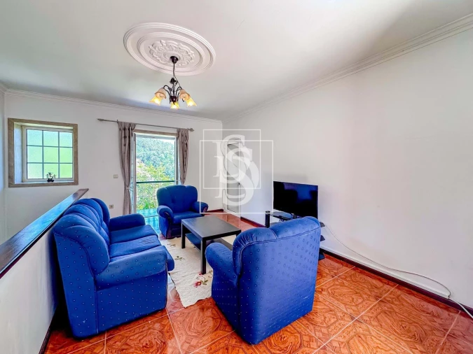 Moradia T2 para Venda em Olo e Canadelo Foto 25