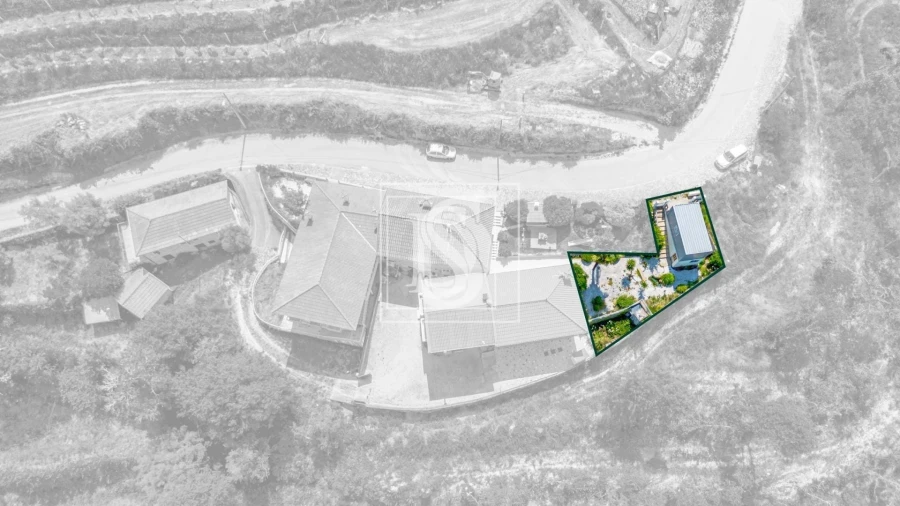 Moradia T2 para Venda em Olo e Canadelo Foto 37