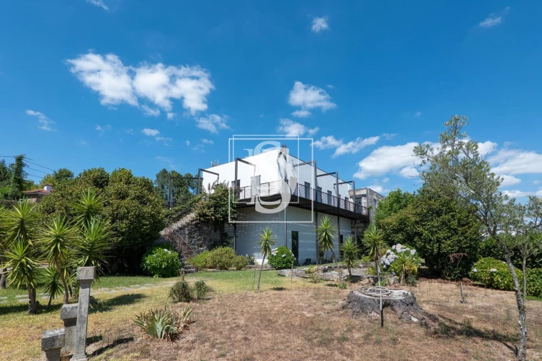 Moradia T5 para Venda em Britelo, Gémeos e Ourilhe Foto 86