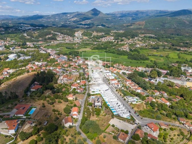 Moradia T5 para Venda em Britelo, Gémeos e Ourilhe Foto 88