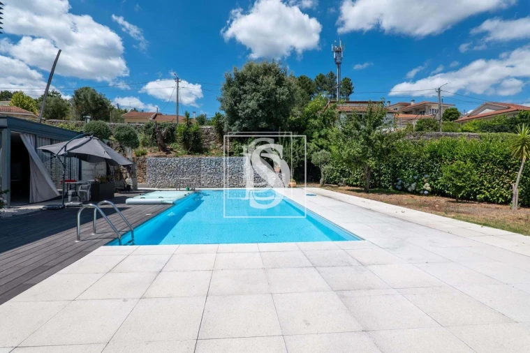 Moradia T5 para Venda em Britelo, Gémeos e Ourilhe Foto 16