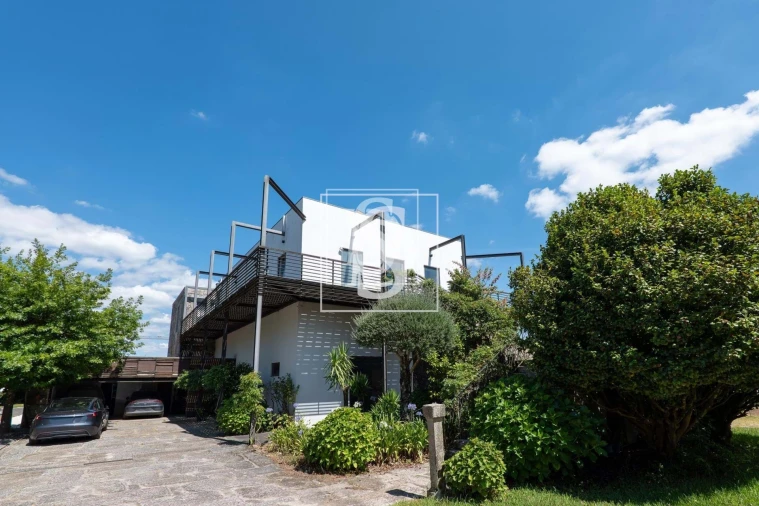 Moradia T5 para Venda em Britelo, Gémeos e Ourilhe Foto 82