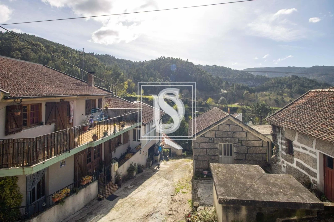 Moradia T2 para Venda em Aboadela, Sanche e Várzea Foto 17