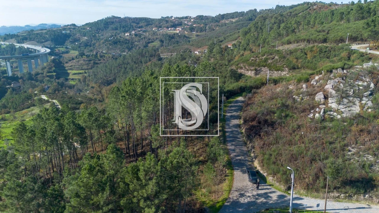 Terreno para Venda em Gondar Foto 15