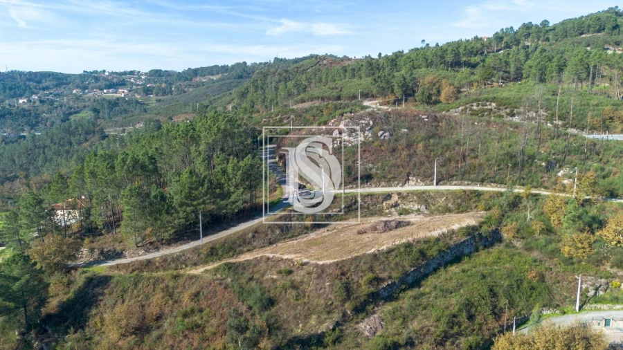 Terreno para Venda em Gondar Foto 2