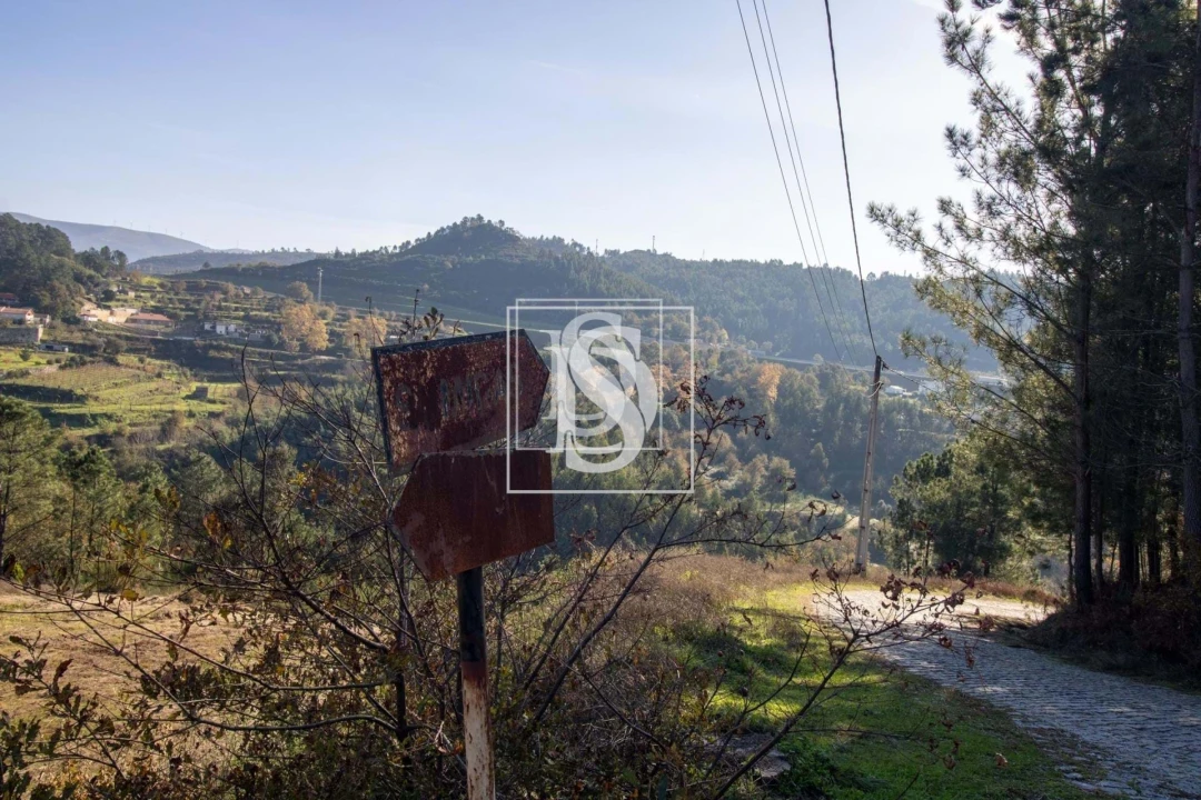 Terreno para Venda em Gondar Foto 27