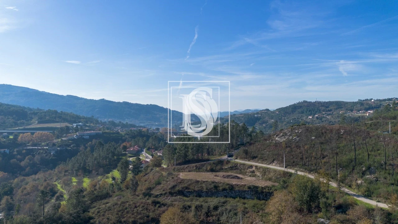 Terreno para Venda em Gondar Foto 9