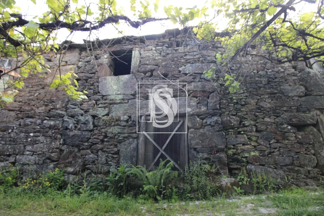 Moradia T2 para Venda em Rebordelo Foto 7