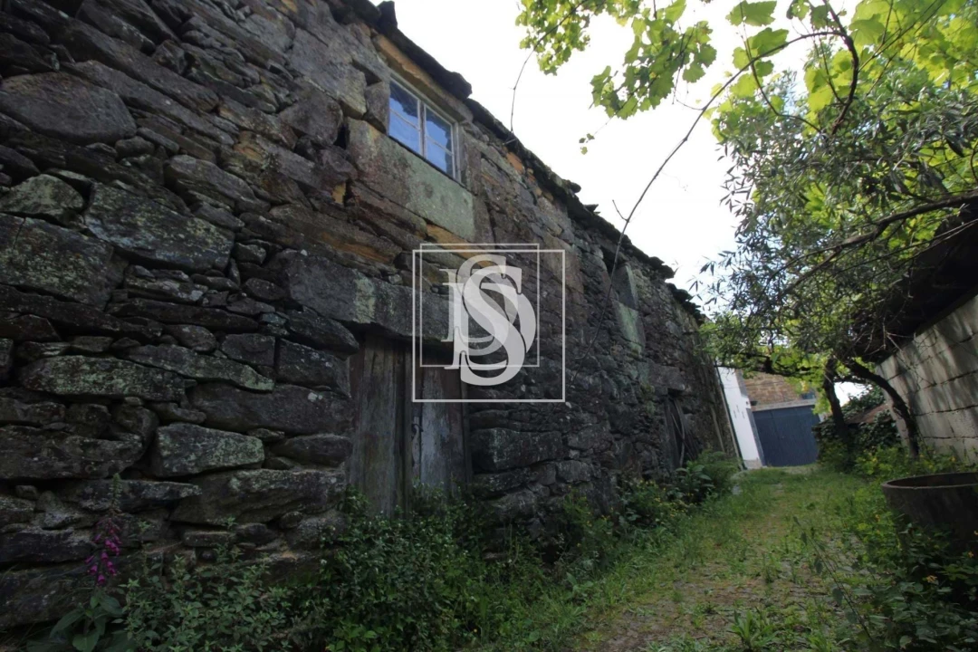 Moradia T2 para Venda em Rebordelo Foto 13