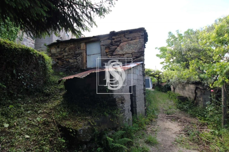 Moradia T2 para Venda em Rebordelo Foto 8