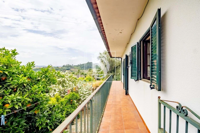 Moradia T3 para Venda em Vila Chã do Marão Foto 22