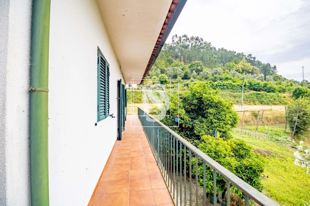 Moradia T3 para Venda em Vila Chã do Marão Foto 27