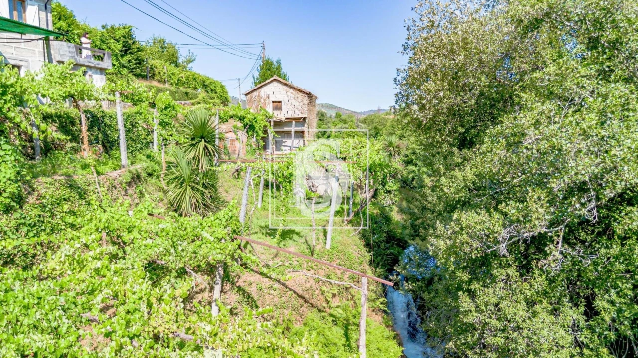 Moradia T3 para Venda em Vila Garcia, Aboim e Chapa Foto 36