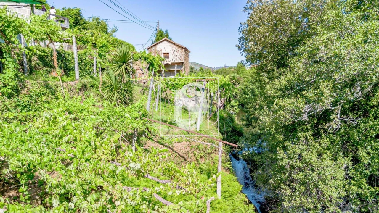 Moradia T3 para Venda em Vila Garcia, Aboim e Chapa Foto 37