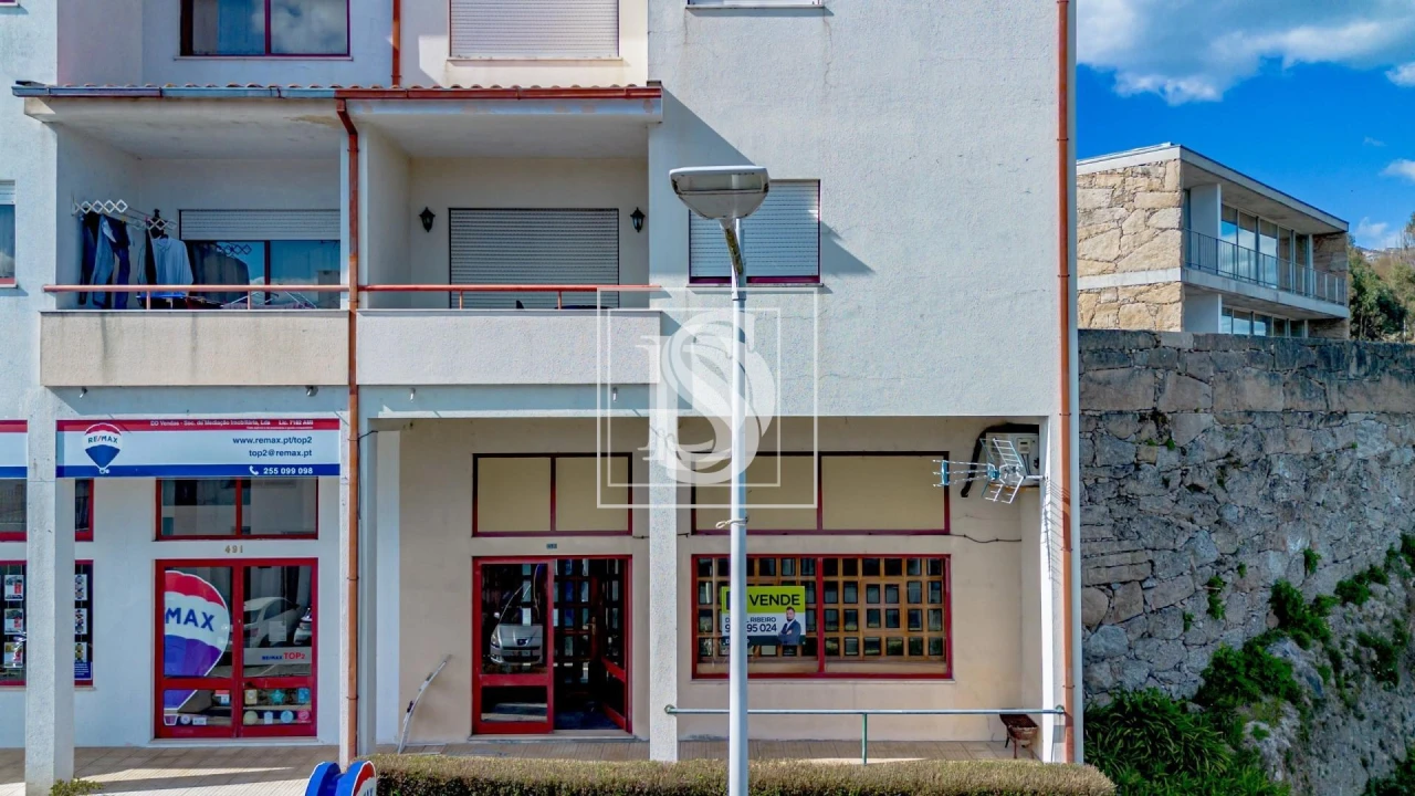 Negócio para Venda em Campelo e Ovil Foto 23