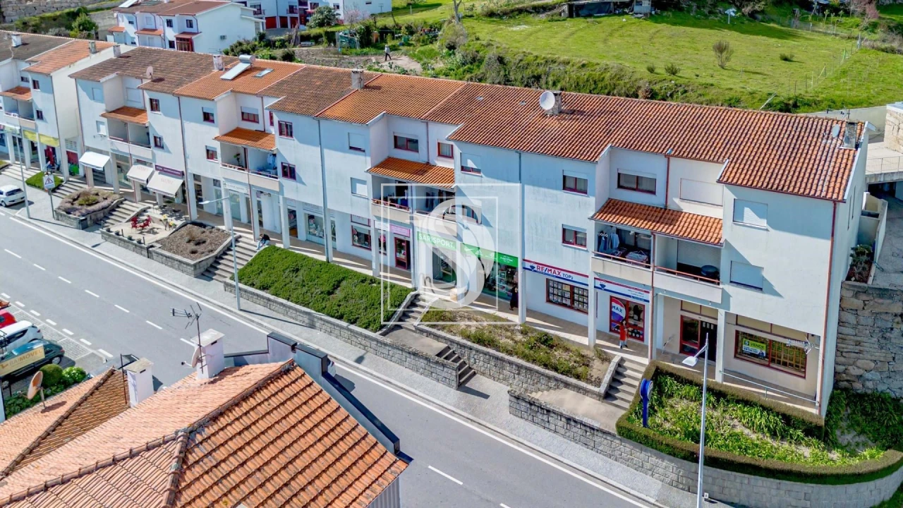 Negócio para Venda em Campelo e Ovil Foto 24