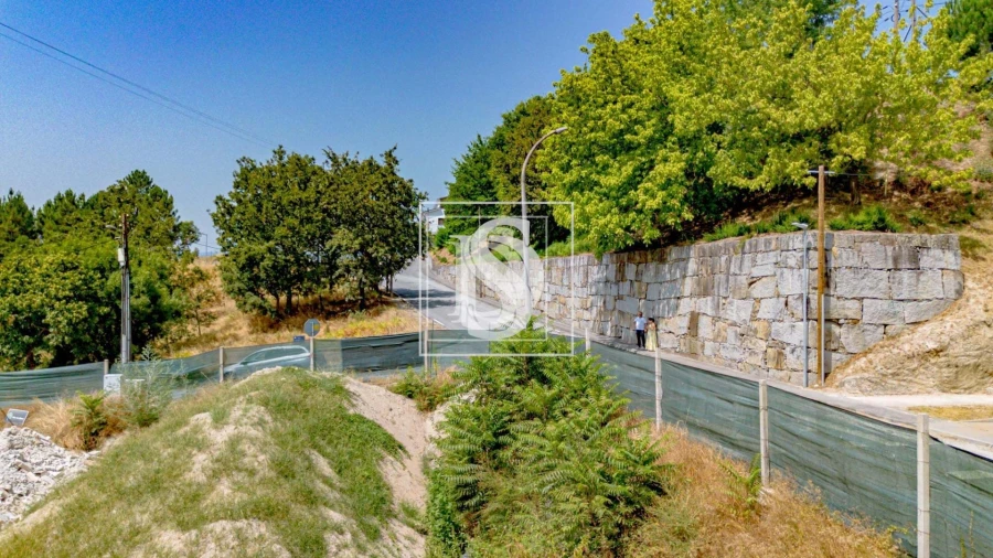 Moradia T3 para Venda em Amarante (São Gonçalo), Madalena, Cepelos e Gatão Foto 25