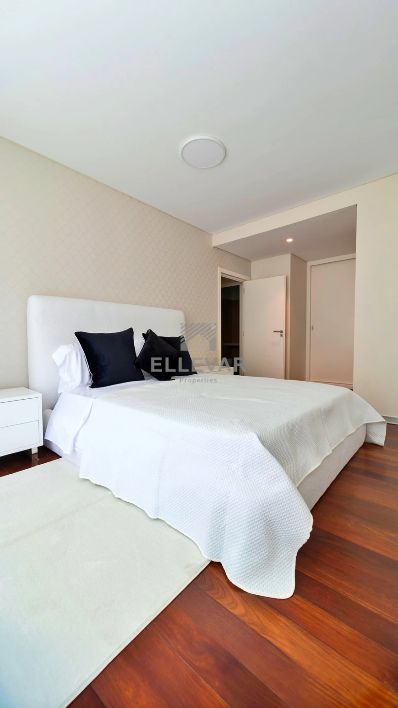Apartamento T4 para Venda em Funchal (Se) Foto 9