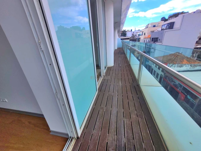 Apartamento T4 para Venda em Funchal (Se) Foto 3