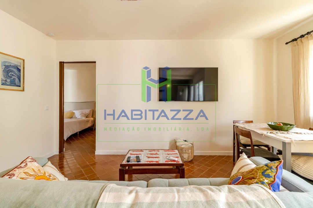 Apartamento T2 para Arrendamento em Lagos (São Sebastião e Santa Maria) Foto 22