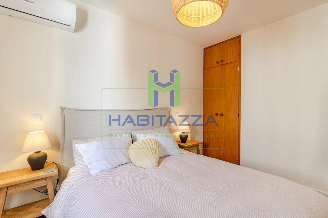 Apartamento T2 para Arrendamento em Lagos (São Sebastião e Santa Maria) Foto 21