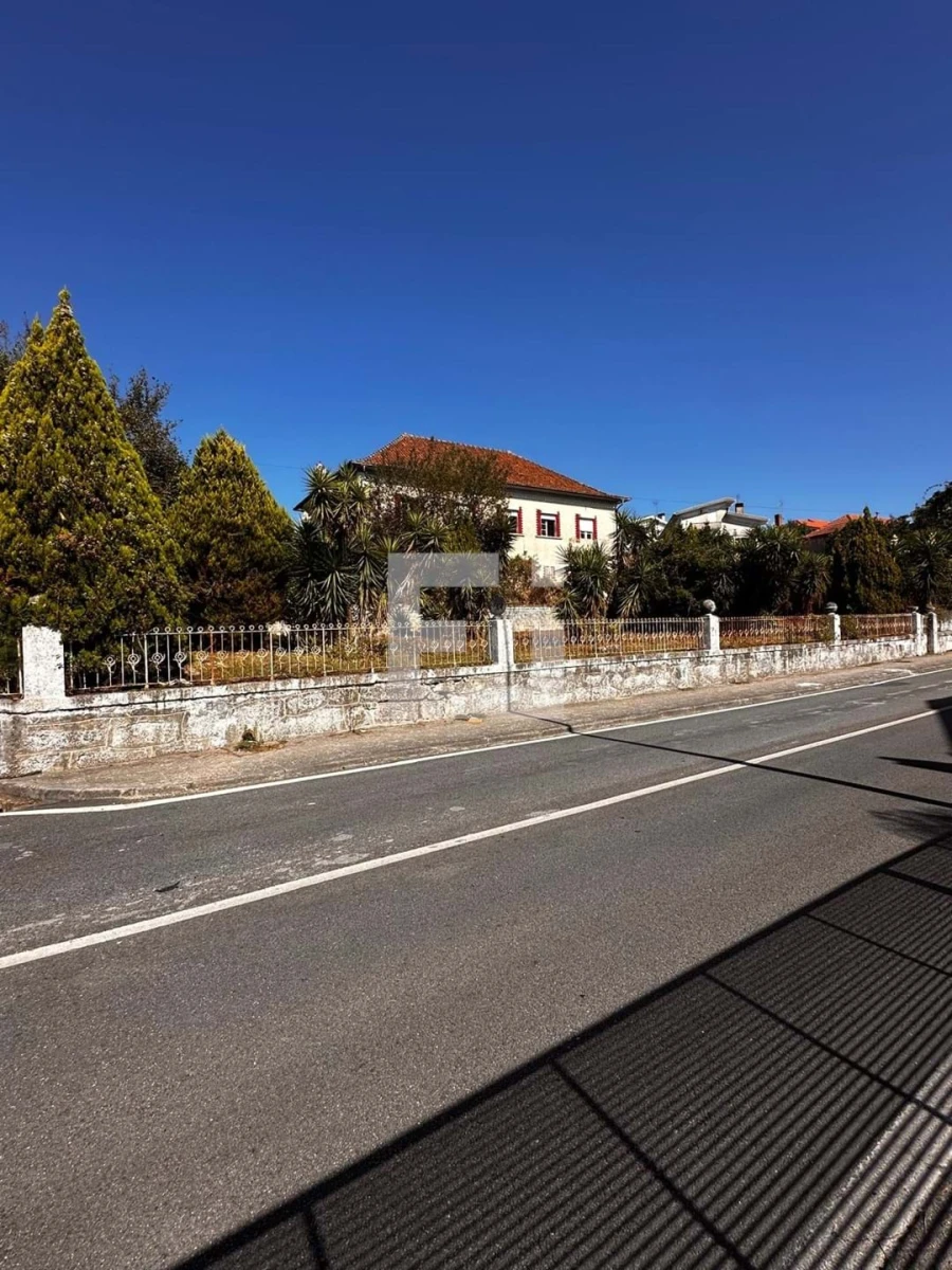 Moradia para Venda em Lordelo Foto 36