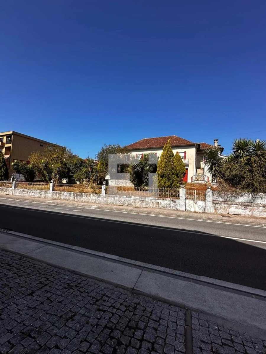 Moradia para Venda em Lordelo Foto 15