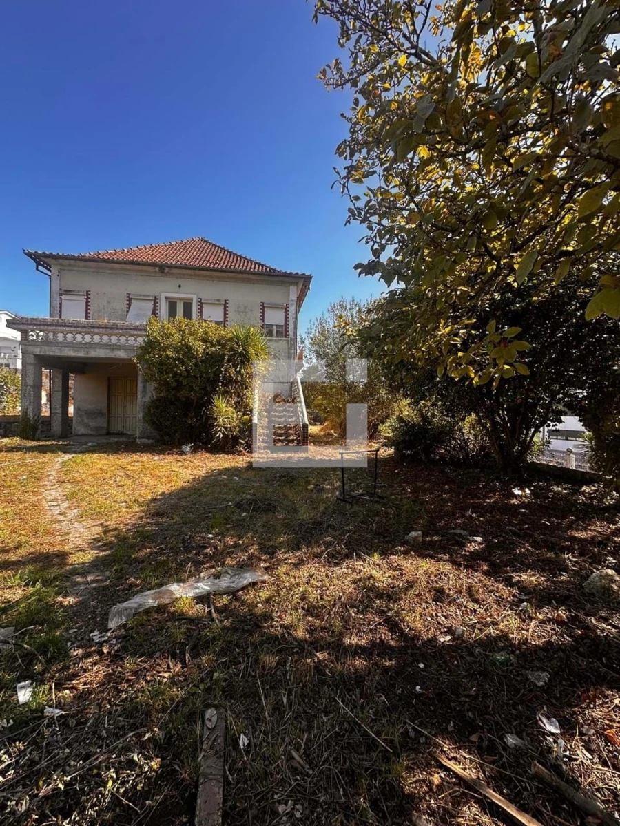 Moradia para Venda em Lordelo Foto 17