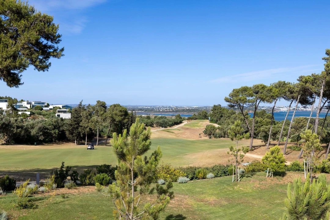 Apartamento T2 para Venda em Odiaxere Foto 17