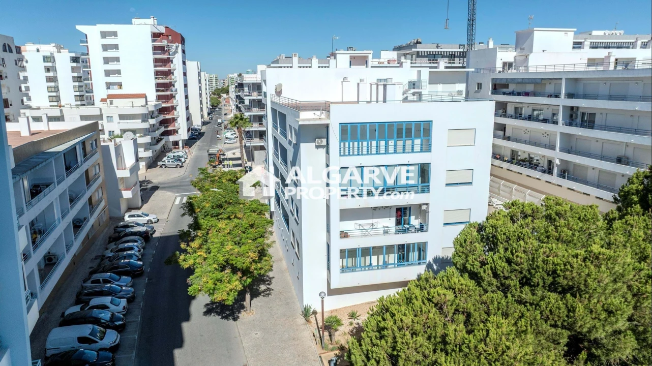 Apartamento T2 para Venda em Quarteira Foto 24