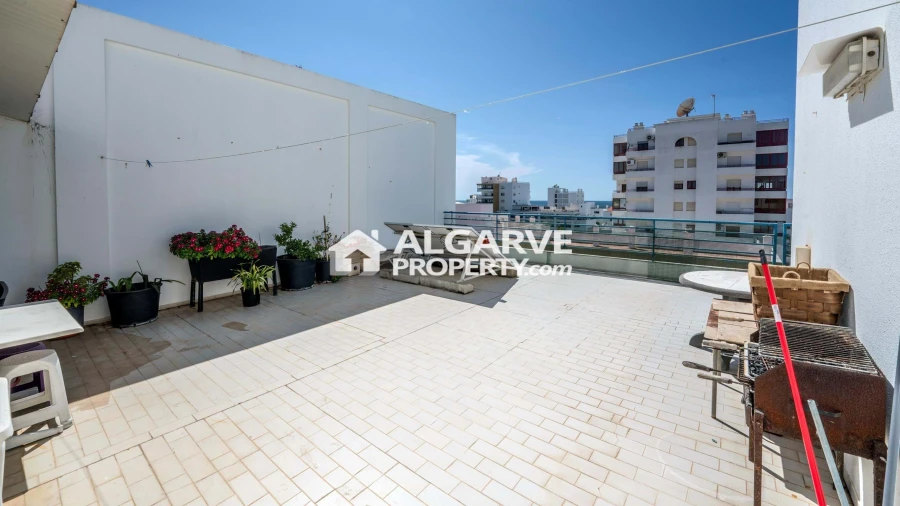 Apartamento T2 para Venda em Quarteira Foto 22
