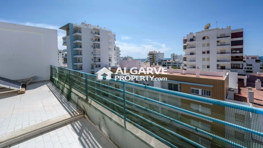 Apartamento T2 para Venda em Quarteira Foto 25
