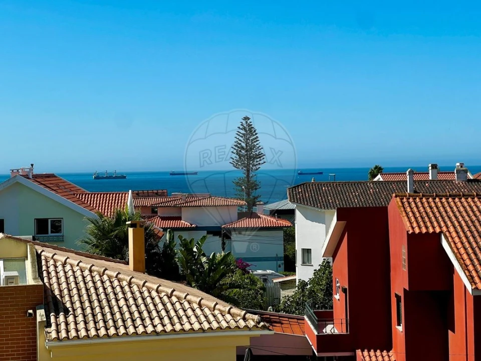 Apartamento T3 para Venda em Cascais e Estoril Foto 1