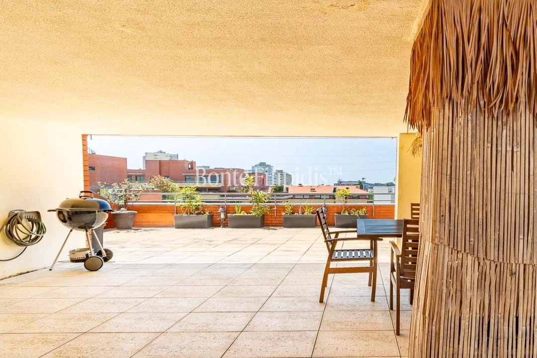 Apartamento T5 para Venda em Paranhos Foto 6