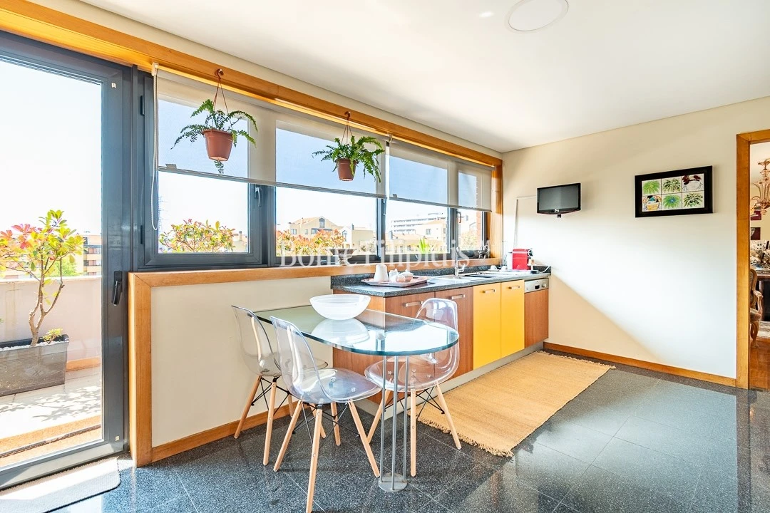 Apartamento T5 para Venda em Paranhos Foto 46