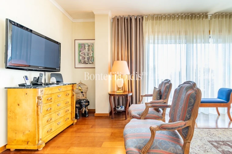 Apartamento T5 para Venda em Paranhos Foto 37