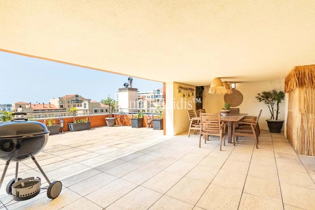 Apartamento T5 para Venda em Paranhos Foto 3