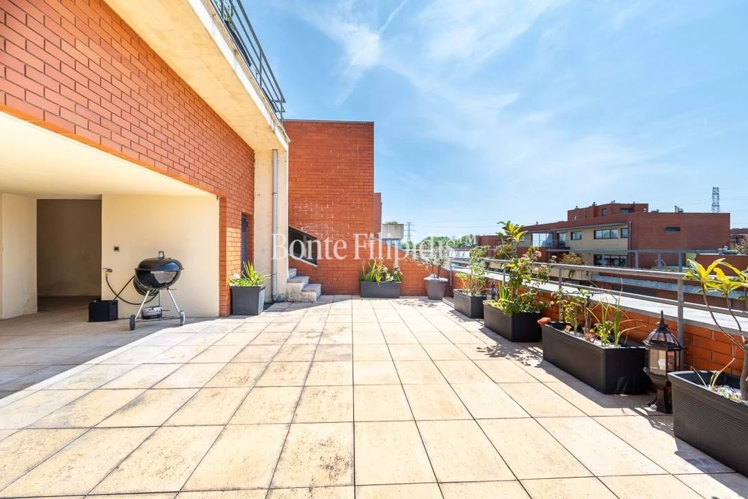 Apartamento T5 para Venda em Paranhos Foto 8