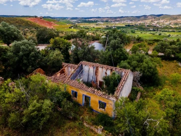 Terreno para Venda em Silves